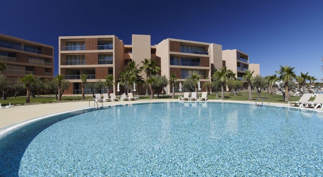 Apart-hotel Nau Salgados Lagoas